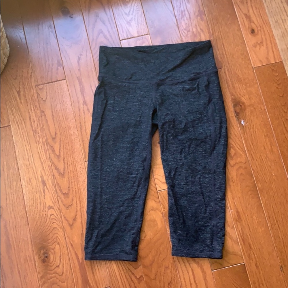 Athleta capris